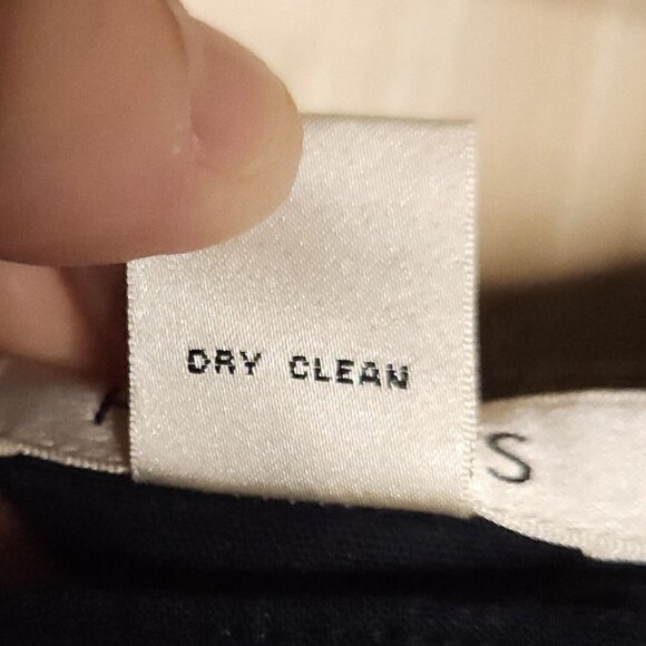 Harold's Navy Linen Blend Cropped Pants 2 - Picture 7 of 7